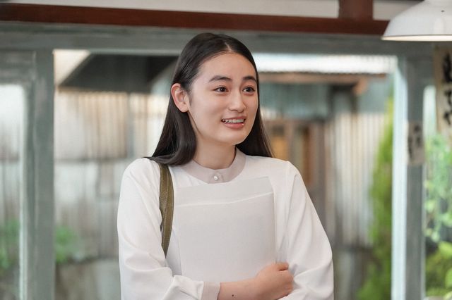 透明感のある演技で支持を集める八木莉可子さん