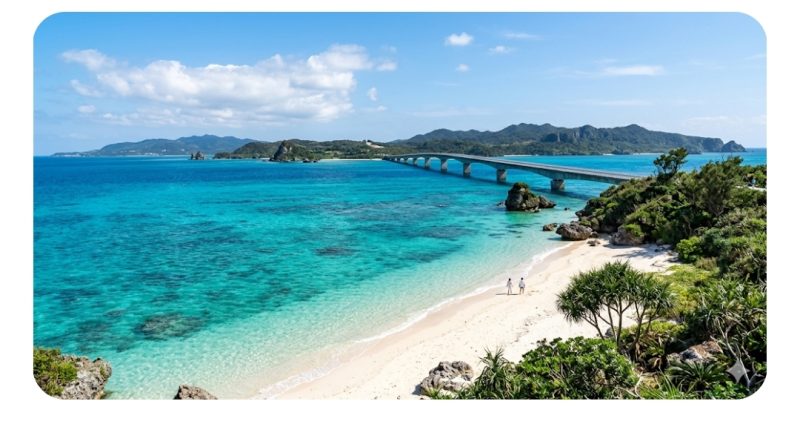 新垣結衣の故郷、沖縄の美しい海の風景
